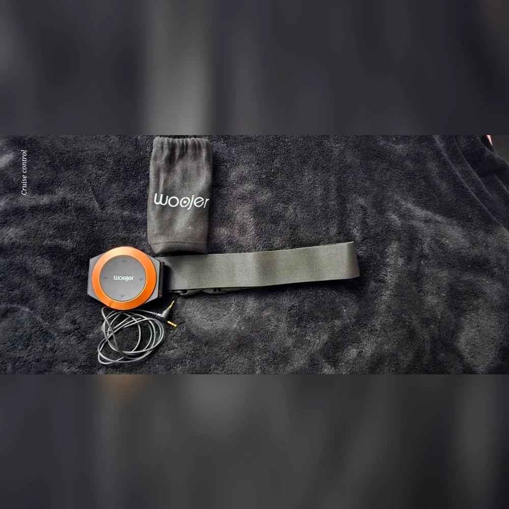 Woojer speaker, One size fits all, black